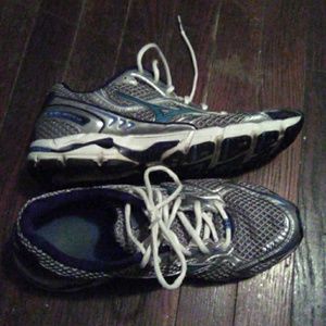 Asic wave rider 13 shoes